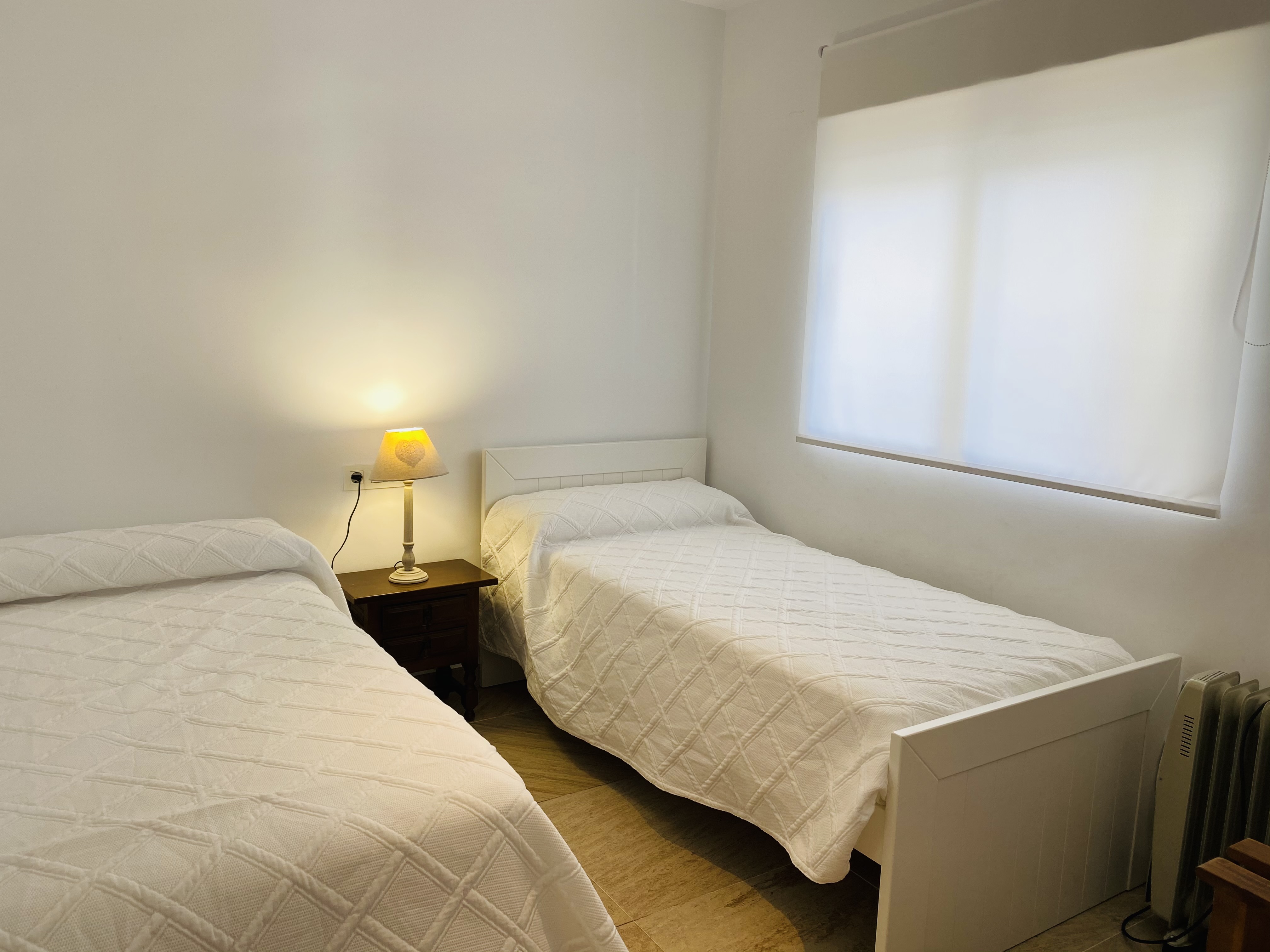 APARTAMENTO EN PASEO REINA SOF�A